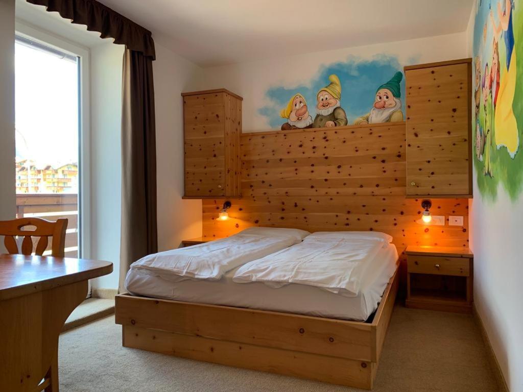 Alpenlife Hotel Someda Moena Esterno foto