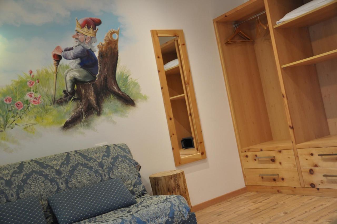 Alpenlife Hotel Someda Moena Esterno foto