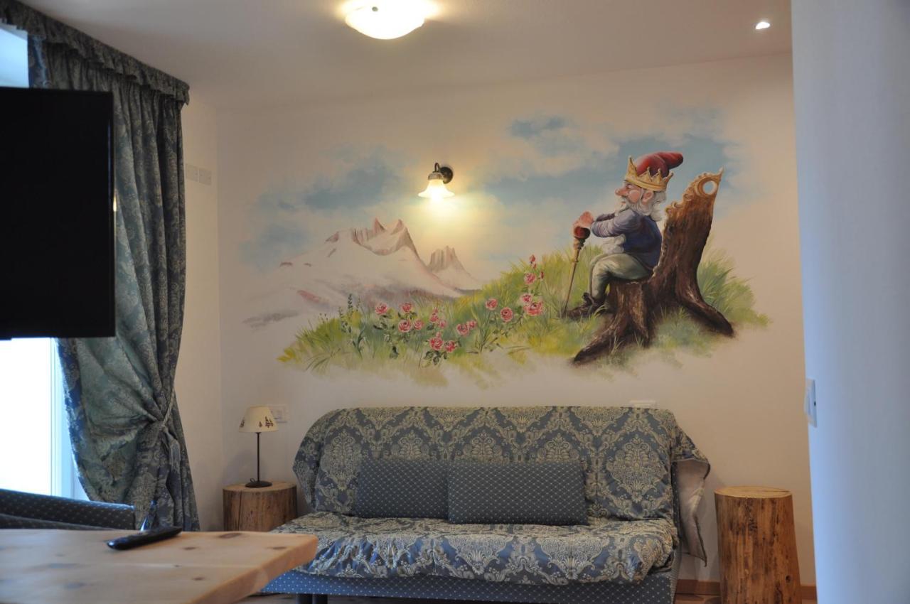 Alpenlife Hotel Someda Moena Esterno foto