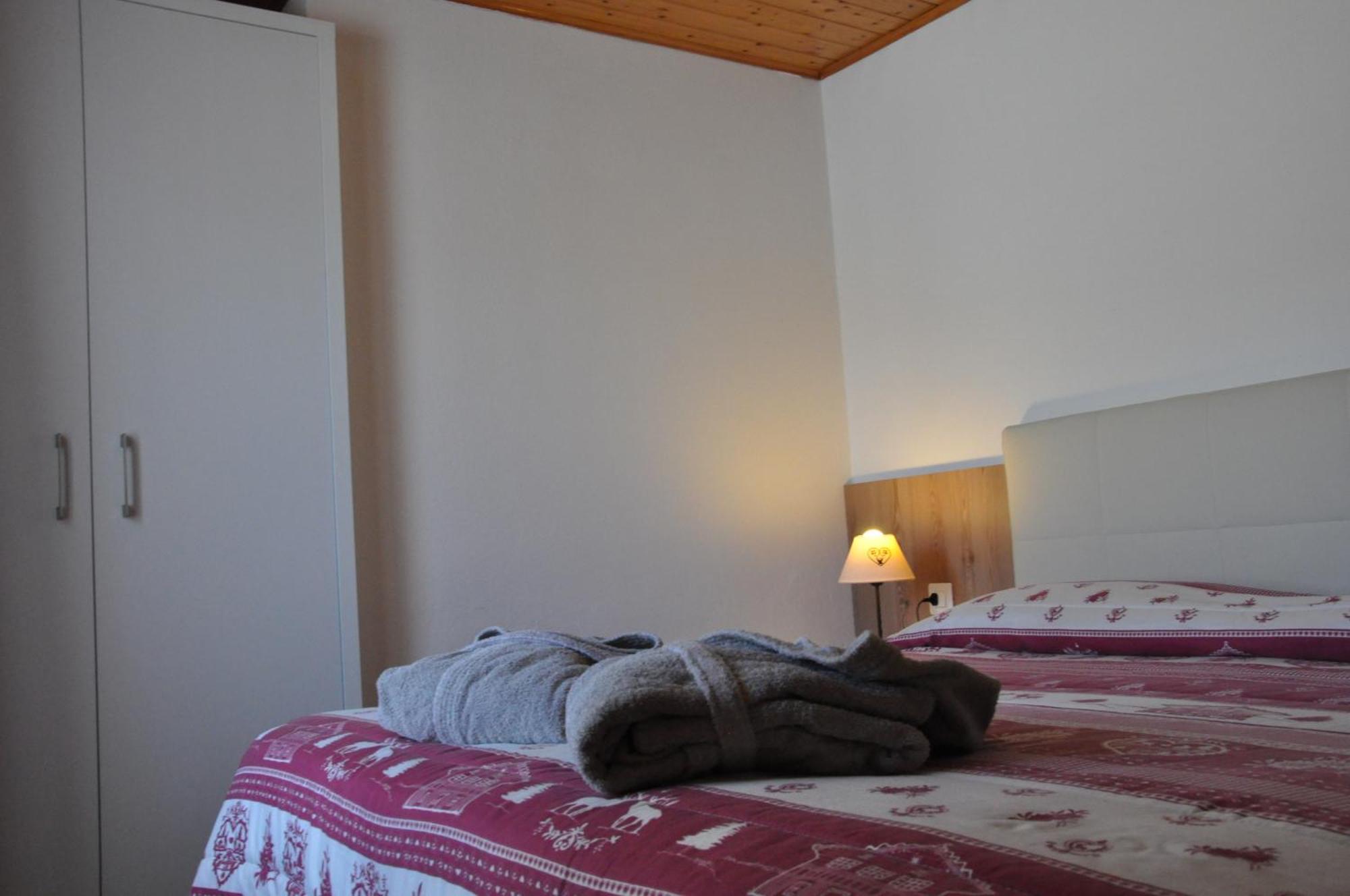 Alpenlife Hotel Someda Moena Esterno foto