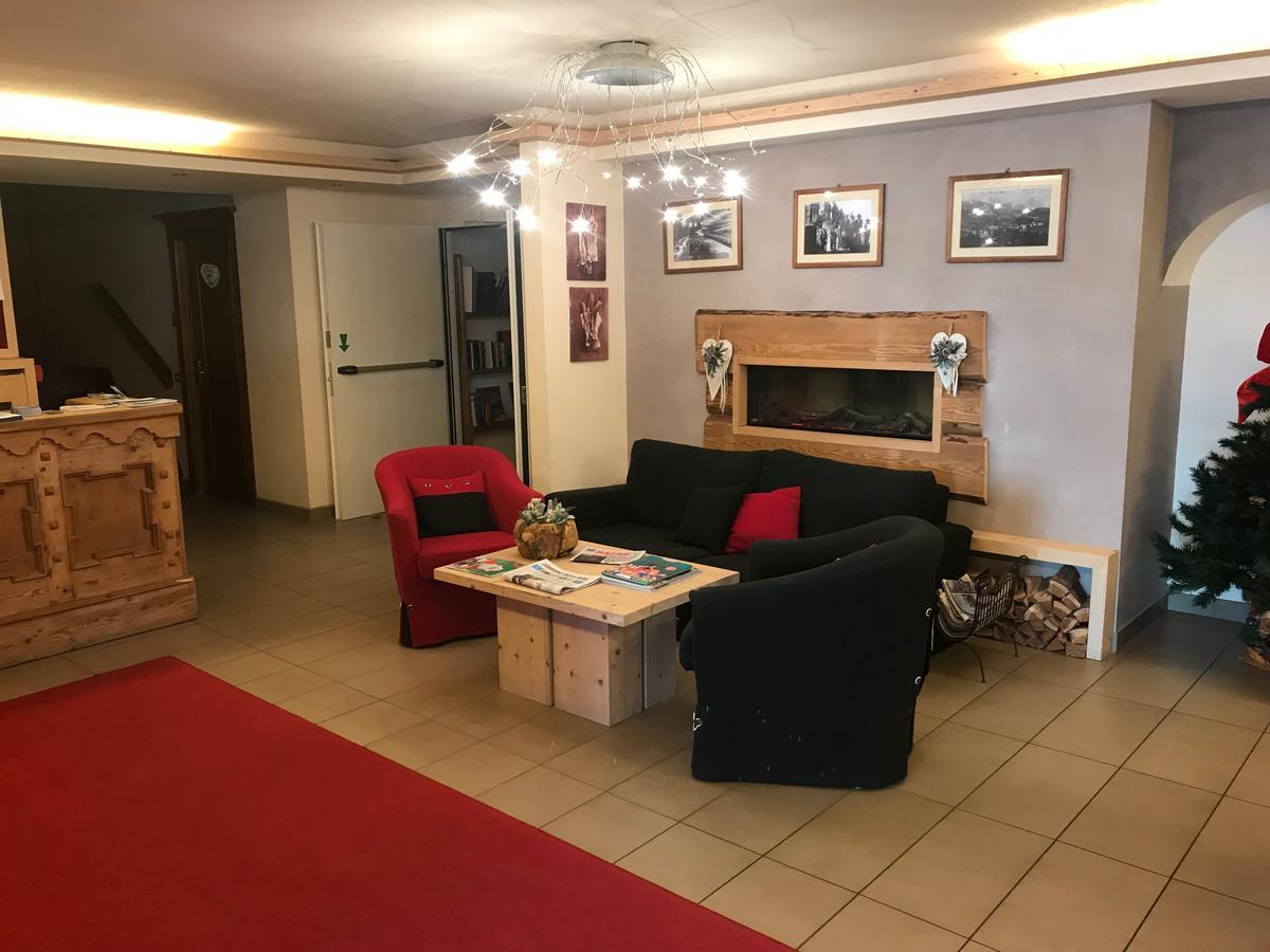 Alpenlife Hotel Someda Moena Esterno foto
